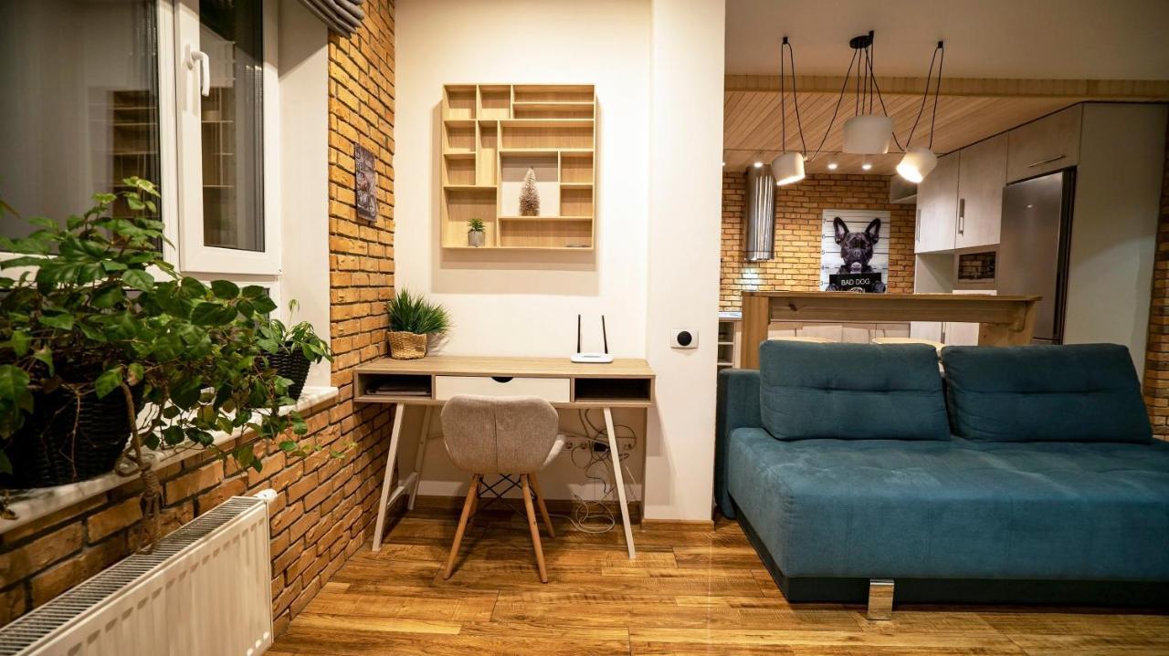 Politech Ecoloft Studios Kiev Bagian luar foto