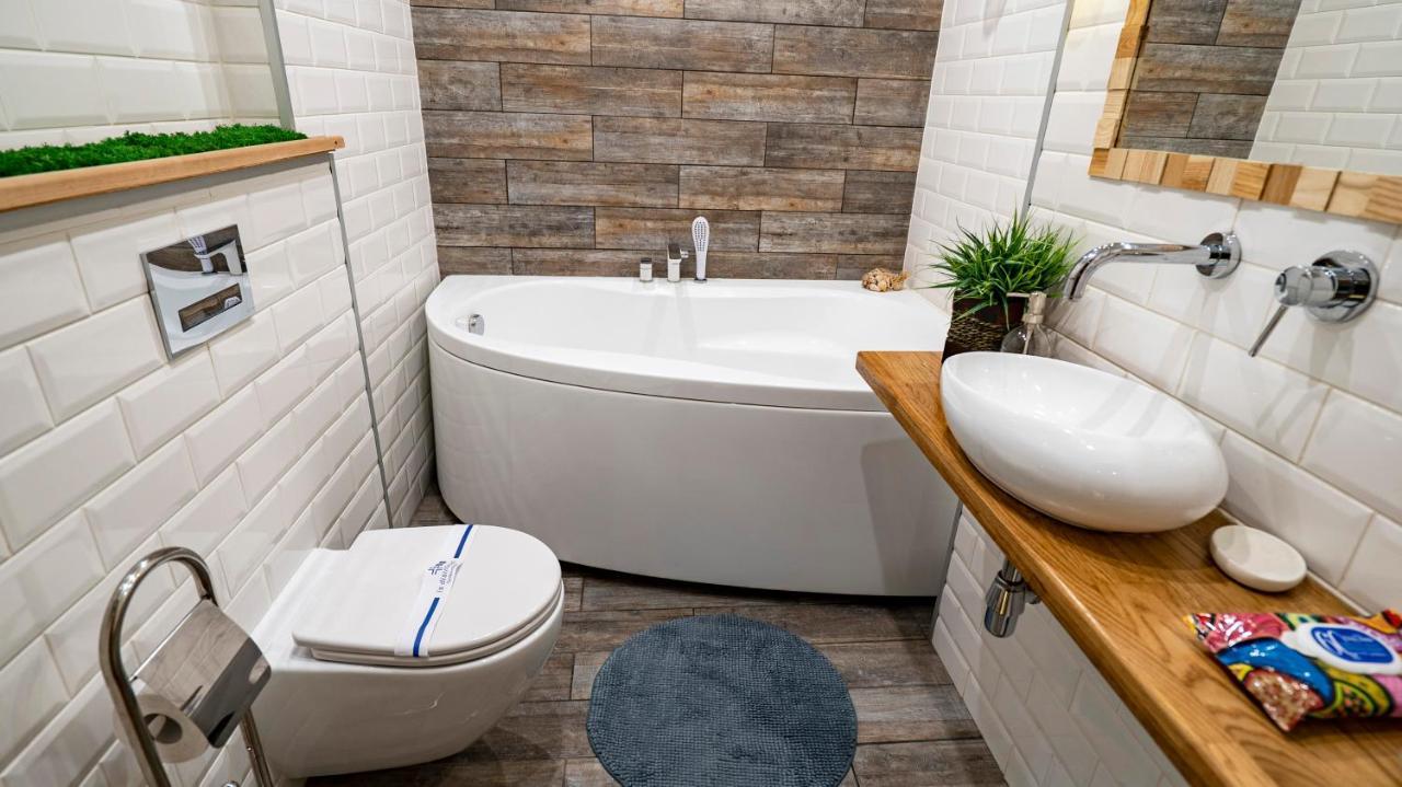 Politech Ecoloft Studios Kiev Bagian luar foto