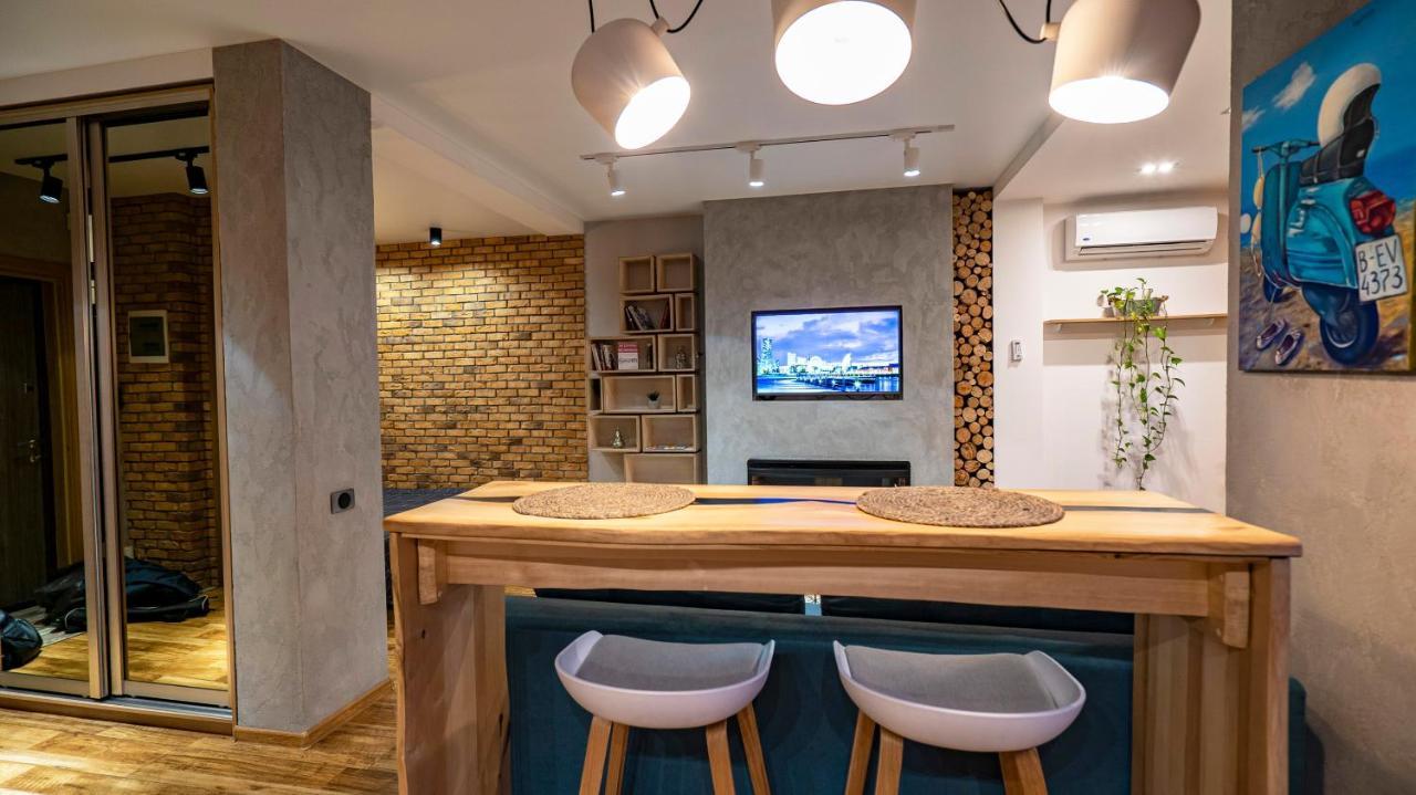 Politech Ecoloft Studios Kiev Bagian luar foto